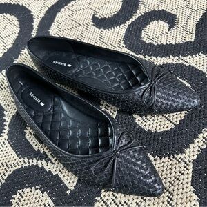 Birdies Goldfinch Black Woven 8.5